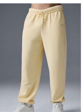 ALO Yoga Men’s/Womens Allocade Drawstring Sweatpants — Butter Yellow XXS